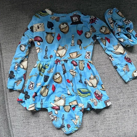 Little Crowns & Capes, Alice in Wonderland,Baby Dress w/headband 6-12 M, Bamboo - Picture 3 of 6